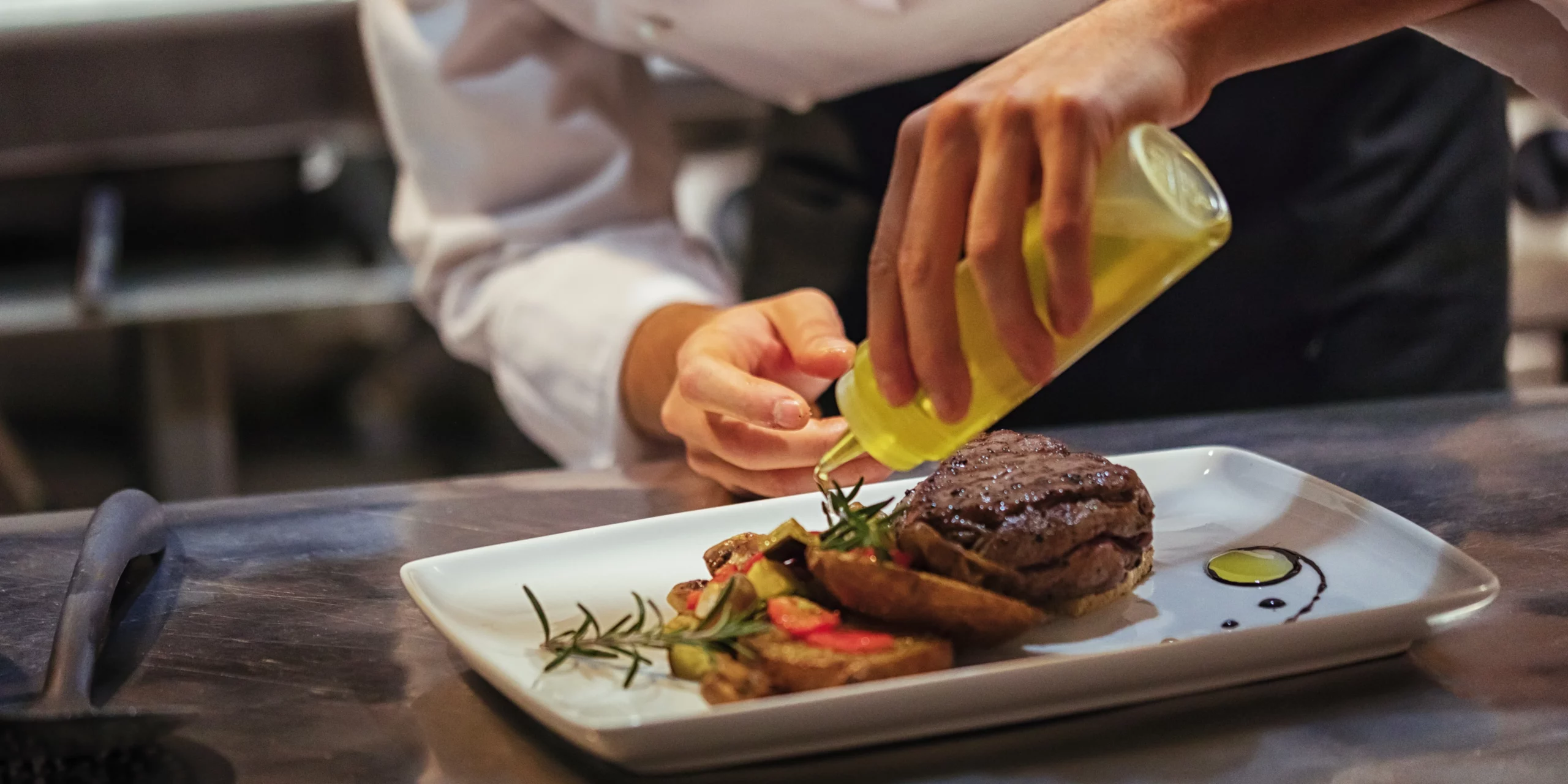 Choose the Right Career in Hospitality and Culinary Arts in Australia-4